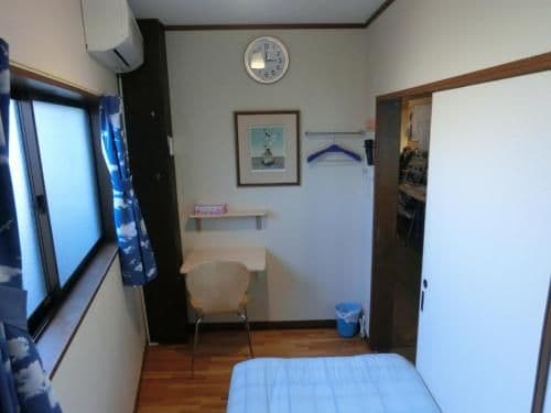 Single Room with Shared Bathroom
