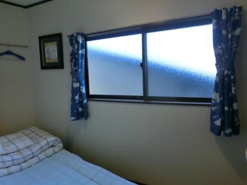 Single Room with Shared Bathroom
