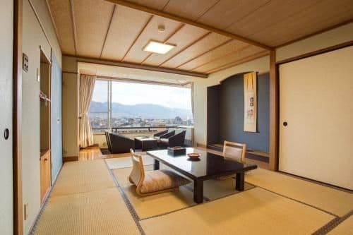 Japanese-Style Room