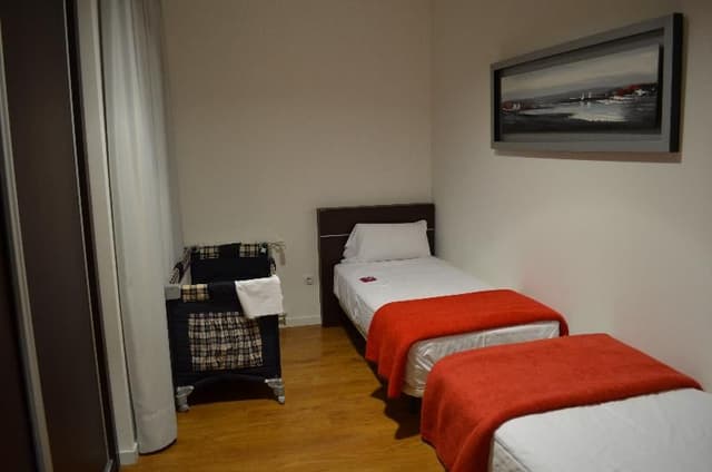 APARTMENT CAPACITY 4