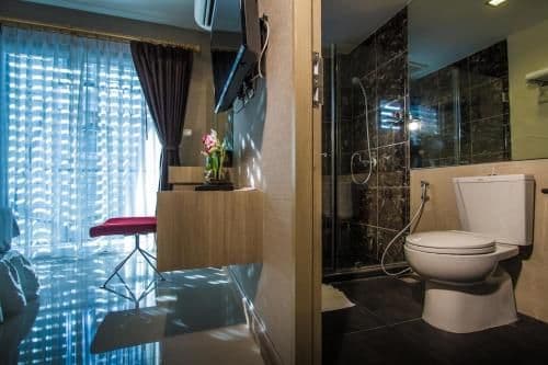 Retro Suite Twin