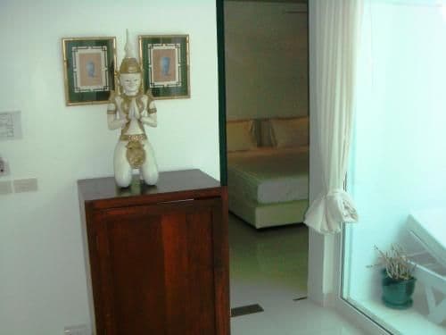 Three-Bedroom Apartment (6 Adults)