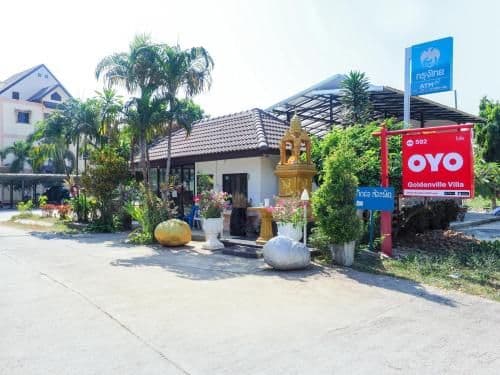 โอโย 592 โกลเด้นวิลล์ วิลล่า