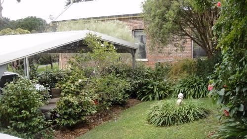 Queen Room with Garden View