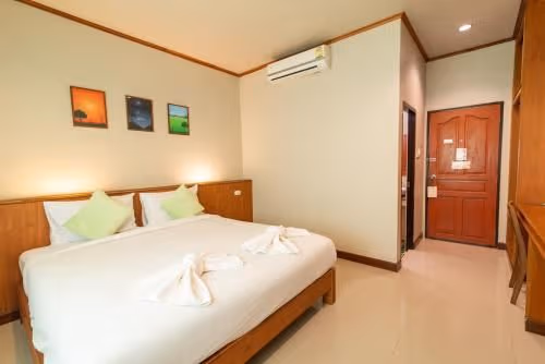 Deluxe Double Room Street View