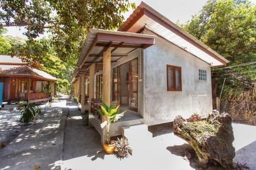 Deluxe Bungalow