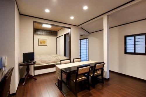 Twin Room with Tatami Area