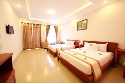 Deluxe Family Room