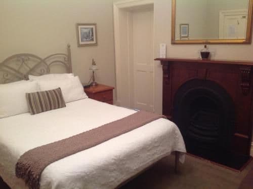 Queen Room with Spa Bath