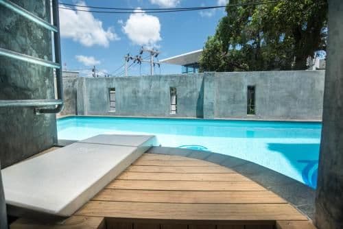 Deluxe Pool Access