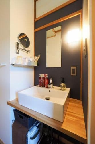 Twin Room with Shower