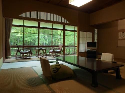 Deluxe Japanese-Style Room with Toilet