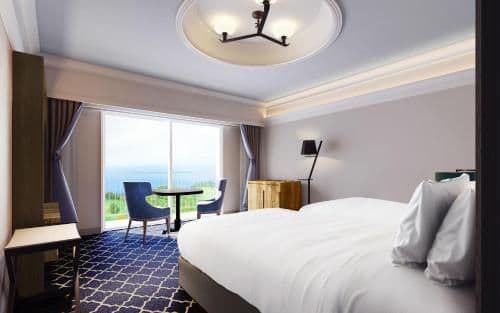 Superior Twin Room with Sea View - Non Smoking