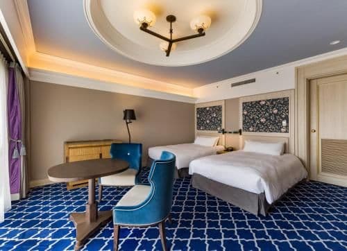Superior Twin Room with Sea View - Non Smoking