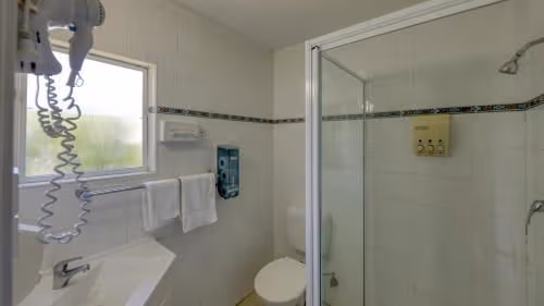 Queen Room - Non Pet Friendly