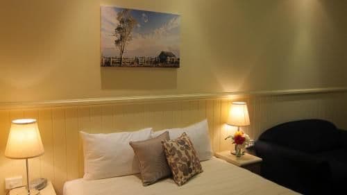 Queen Suite