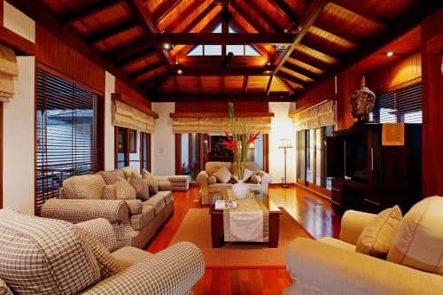 Six-Bedroom Villa
