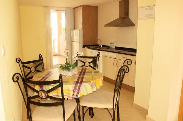 APARTMENT CAPACITY 4 ONE BEDROOM