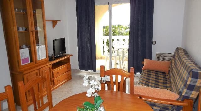 APARTMENT CAPACITY 6 TWO BEDROOMS