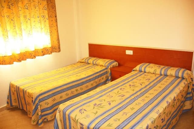 APARTMENT CAPACITY 6 TWO BEDROOMS