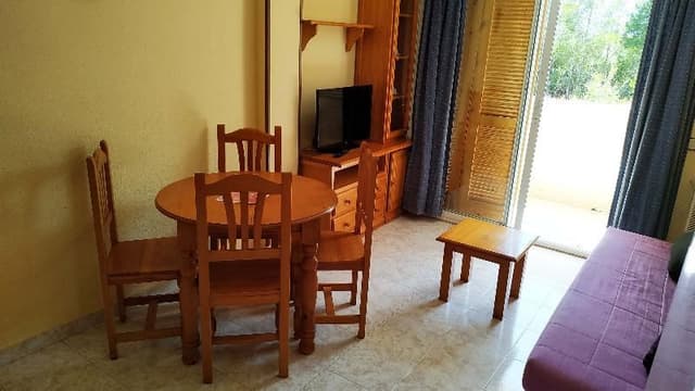 APARTMENT CAPACITY 6 TWO BEDROOMS