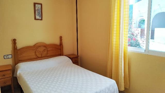 APARTMENT CAPACITY 4 ONE BEDROOM