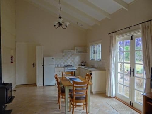 Two-Bedroom Cottage - Cottage 3
