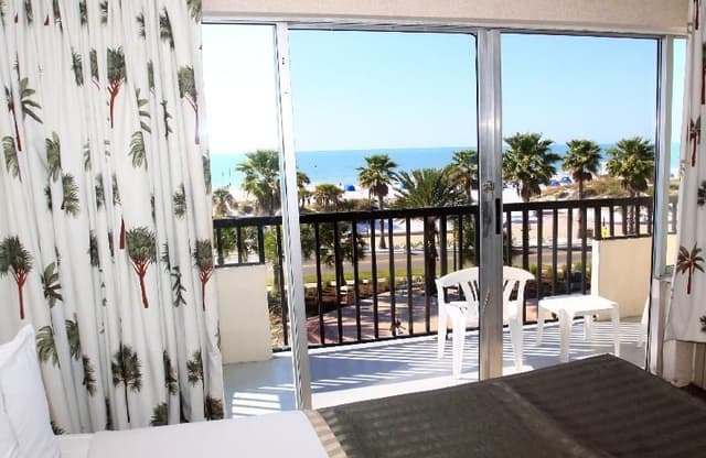 DOUBLE SEA VIEW