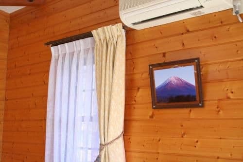 Cottage with Partial Mt.Fuji View
