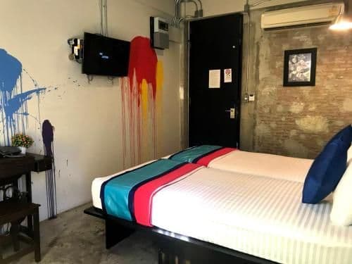 Twin Room with Private Bathroom