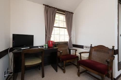 Triple Room with Private Bathroom