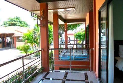 Superior Double Room with Balcony next to the beach