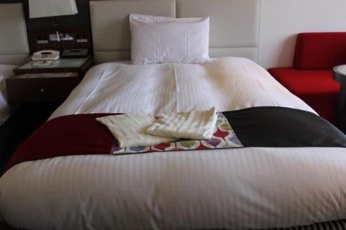 Mid Century Twin Room - Main Building - Non-Smoking