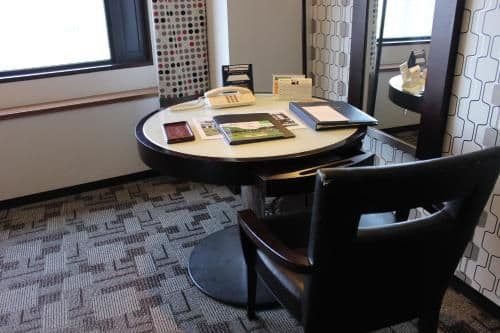 Mid Century Twin Room - Main Building - Non-Smoking