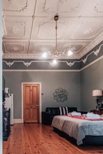King or Twin Suite - Emerald