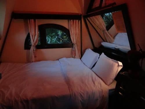Honeymoon Room