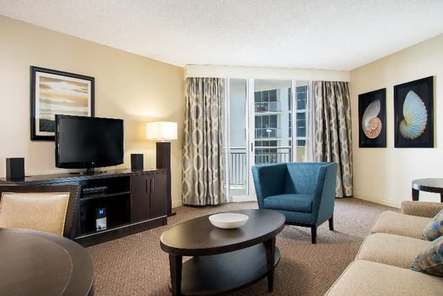 SUITE PARTIAL OCEAN VIEW ONE BEDROOM