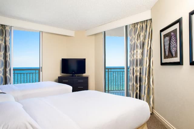 SUITE OCEAN FRONT TWO BEDROOMS