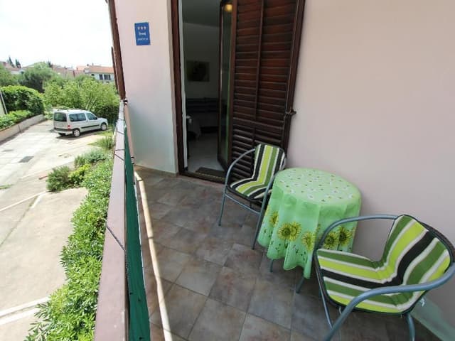 APARTMENT ONE BEDROOM