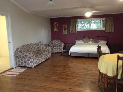 King Studio with Sofa Bed
