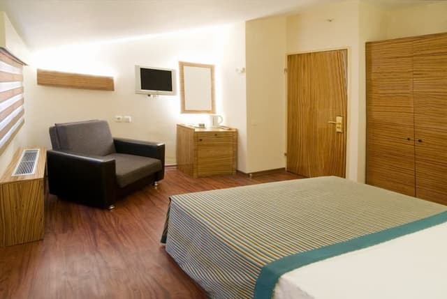 DOUBLE COMFORT