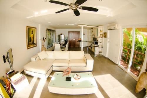 Villa Beach Front