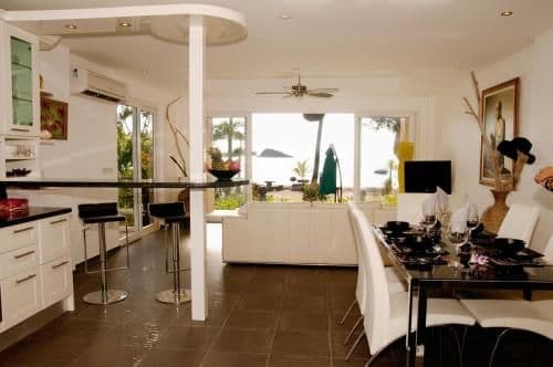 Villa Beach Front