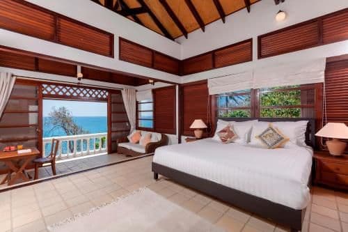 Villa - Beach Front