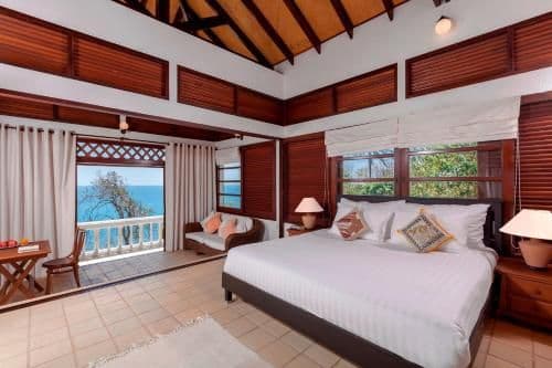 Villa - Beach Front