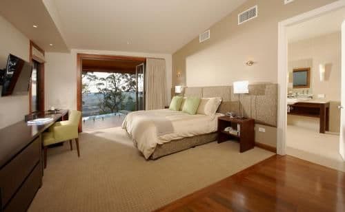 One-Bedroom Private Lodge with Private Outdoor Hot Tub