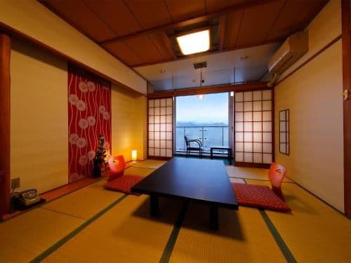 Japanese-Style Quadruple Room
