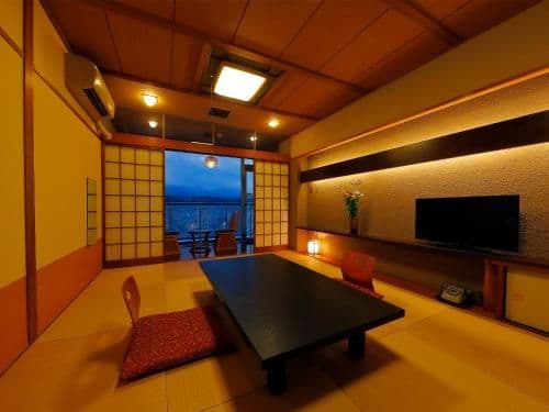 Japanese-Style Quadruple Room - High Floor