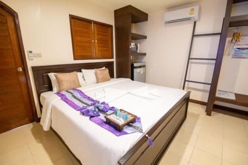 Quadruple Room with Sea View