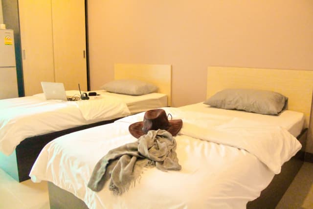 Smart Twin Bed Room